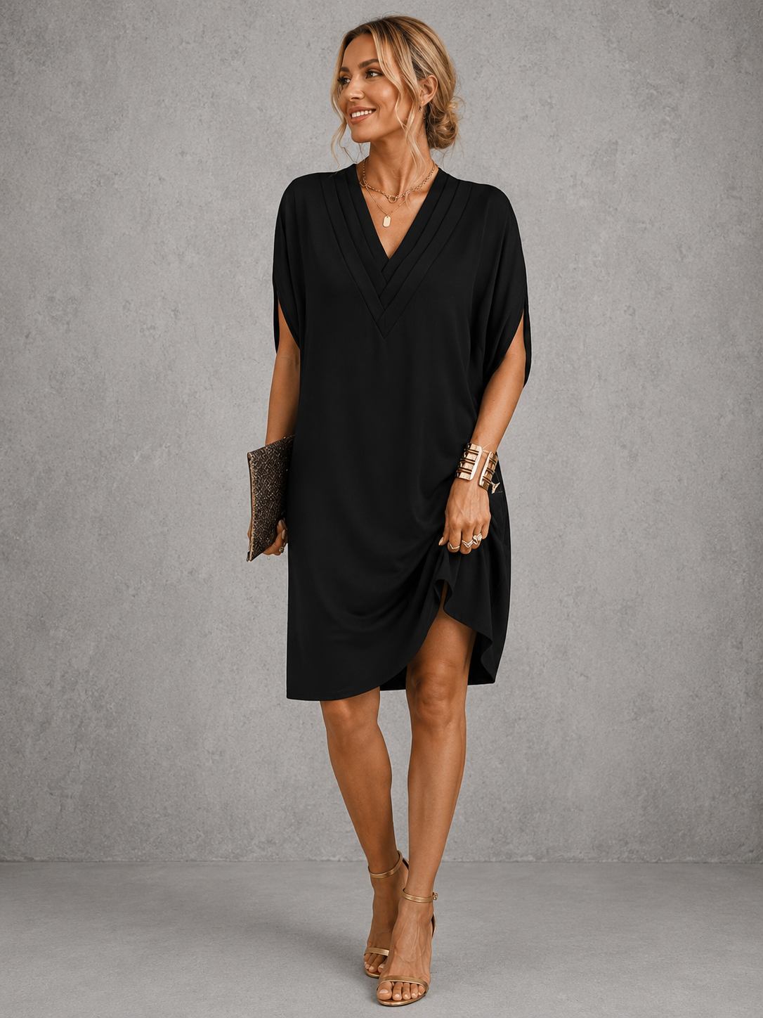 Black (Almost sold out) / 4XL (Sold Out)
