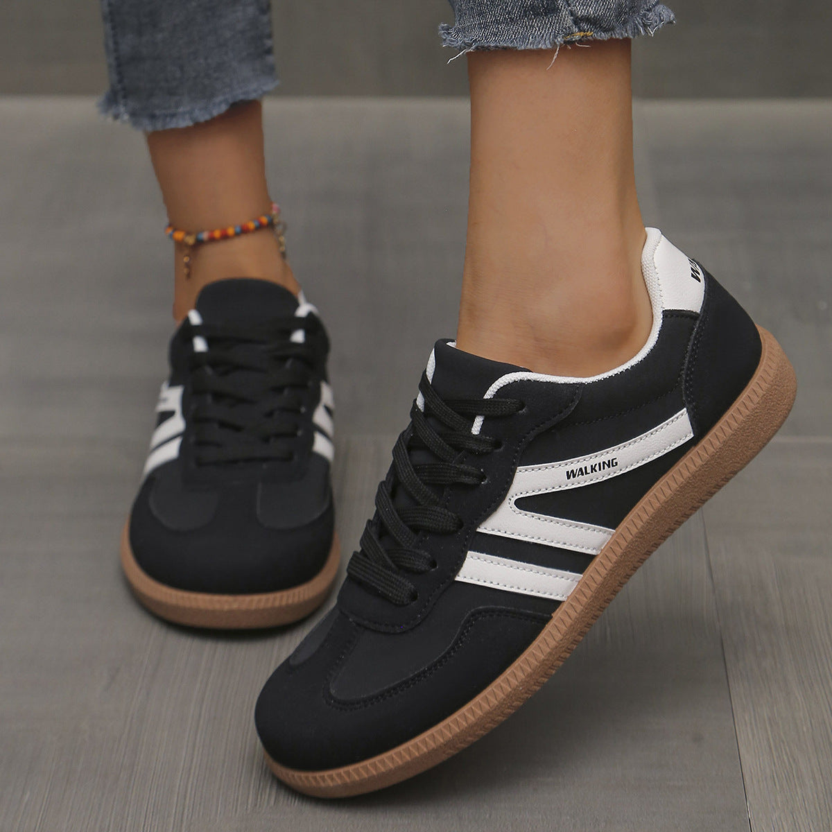 Black / 14